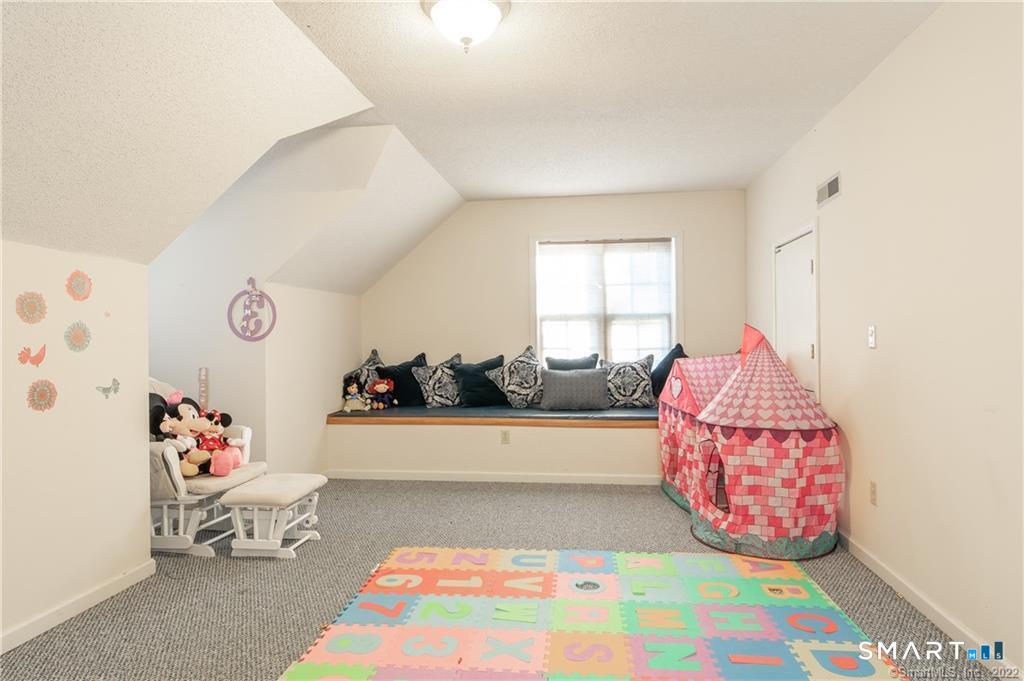 59 Michael Lane Naugatuck CT 06770