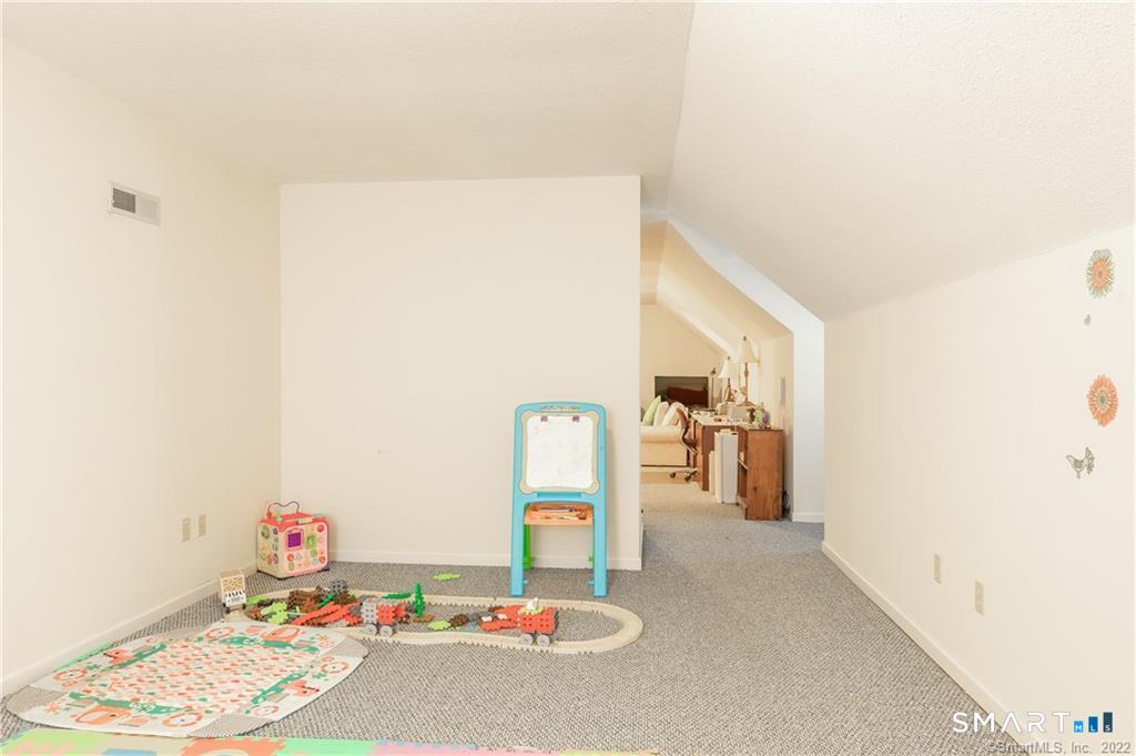 59 Michael Lane Naugatuck CT 06770