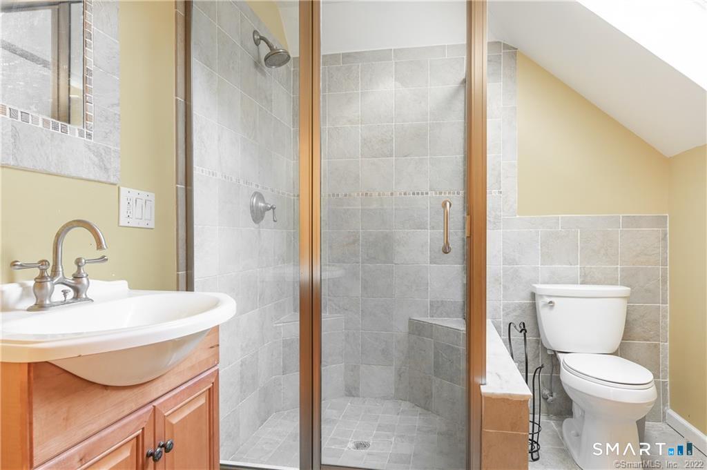 59 Michael Lane Naugatuck CT 06770