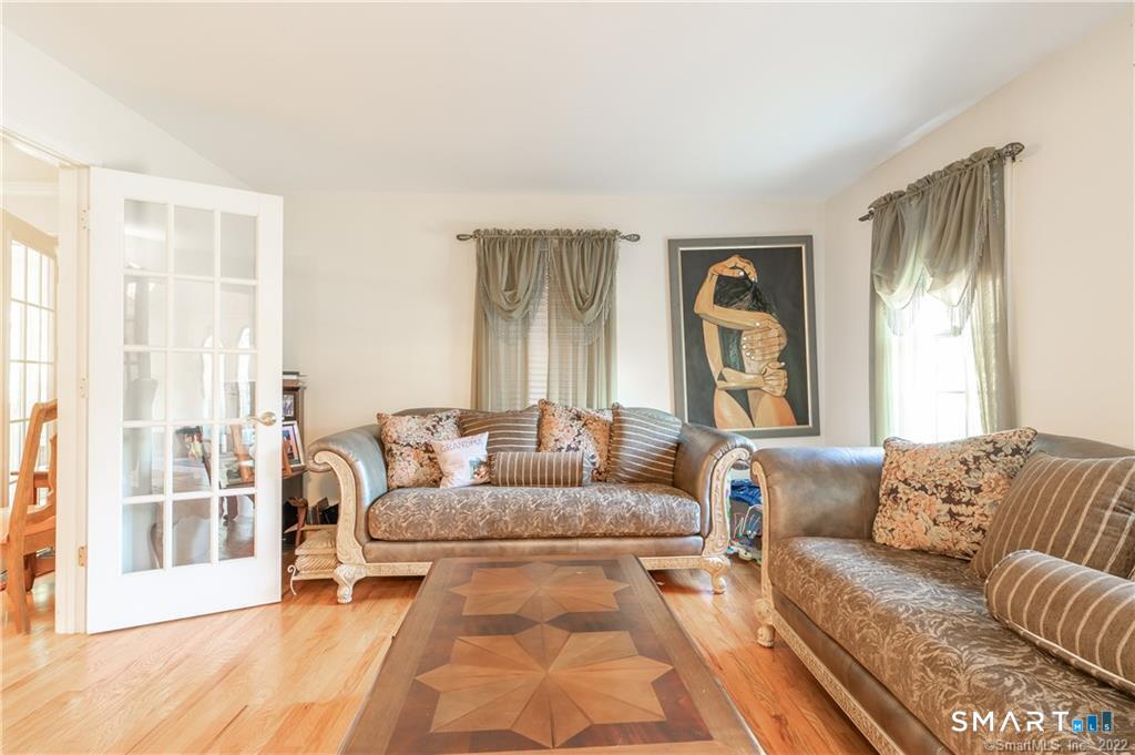 59 Michael Lane Naugatuck CT 06770