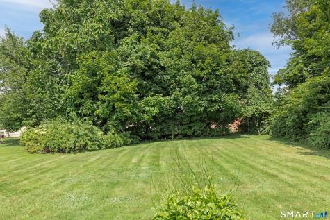 327 Anna Avenue Waterbury CT 06708