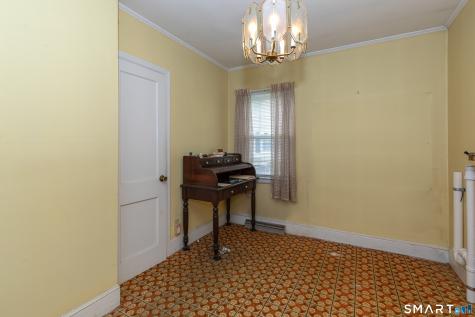 327 Anna Avenue Waterbury CT 06708