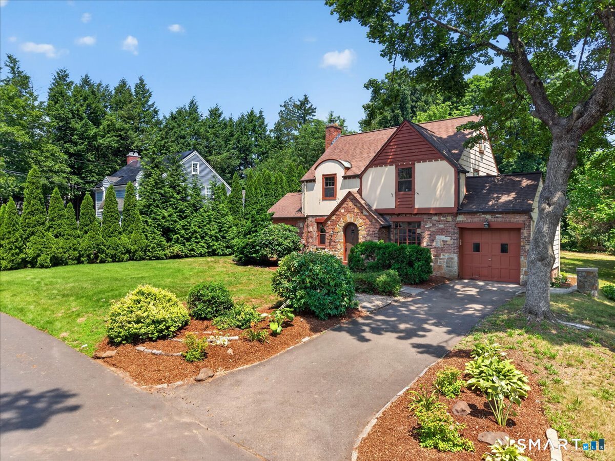 58 Myra Road Hamden CT 06517
