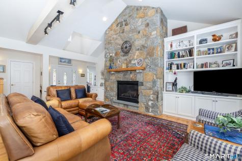 6 Chestnut Circle Haddam CT 06441