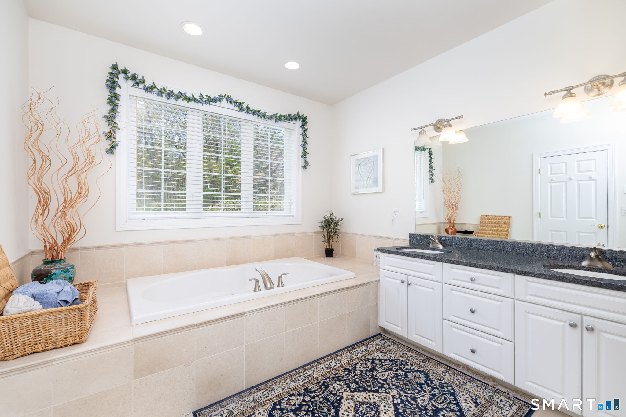 6 Chestnut Circle Haddam CT 06441