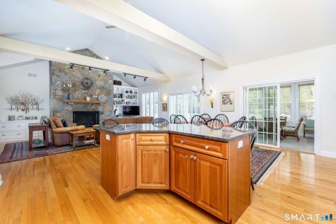 6 Chestnut Circle Haddam CT 06441