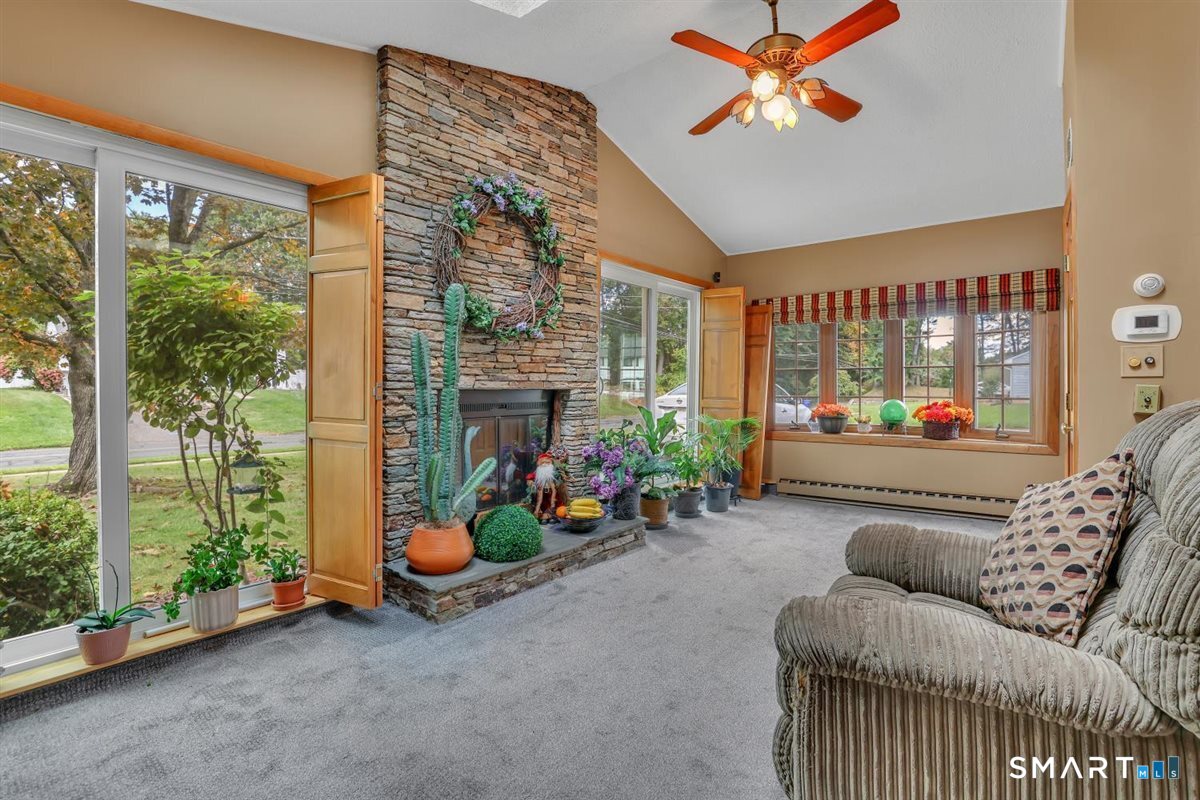 7 Dogwood Lane Newington CT 06111