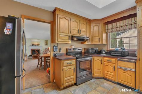 7 Dogwood Lane Newington CT 06111