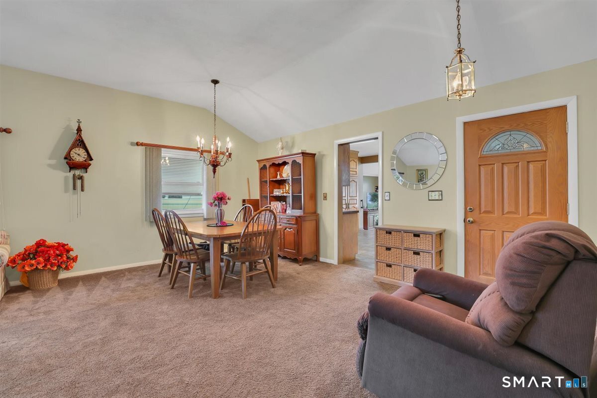 7 Dogwood Lane Newington CT 06111