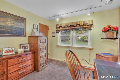 7 Dogwood Lane Newington CT 06111