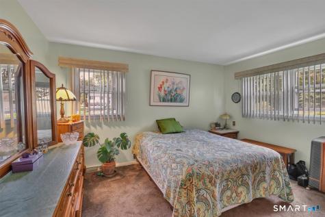 7 Dogwood Lane Newington CT 06111