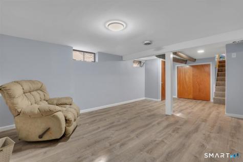 7 Dogwood Lane Newington CT 06111