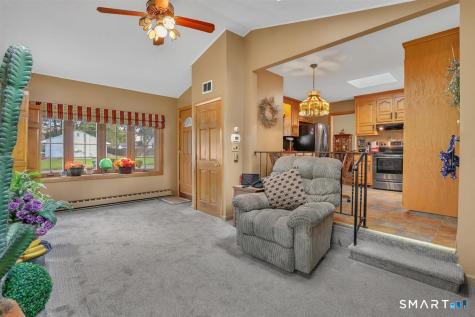 7 Dogwood Lane Newington CT 06111