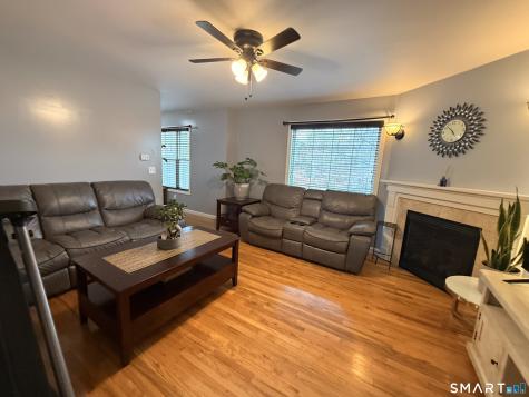 47 Oronoque Trail Shelton CT 06484
