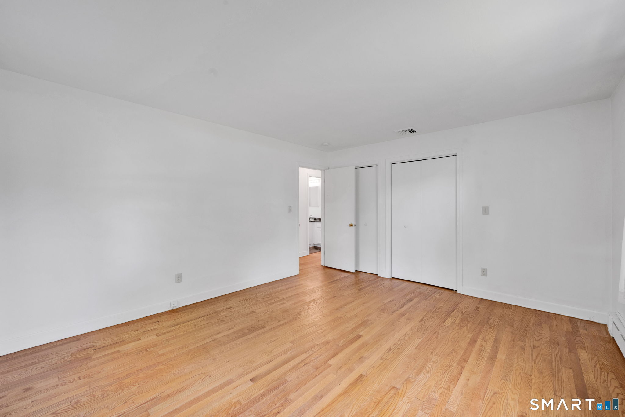 1467 Enfield Street Enfield CT 06082