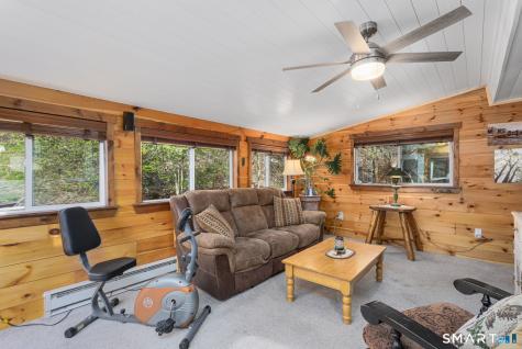 34 Robert Avenue Killingly CT 06239