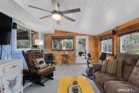 34 Robert Avenue Killingly CT 06239