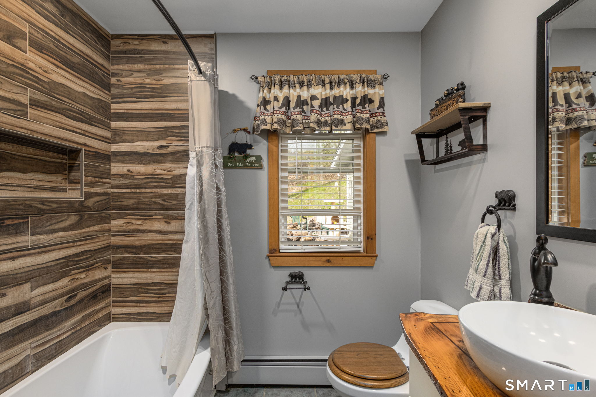 34 Robert Avenue Killingly CT 06239