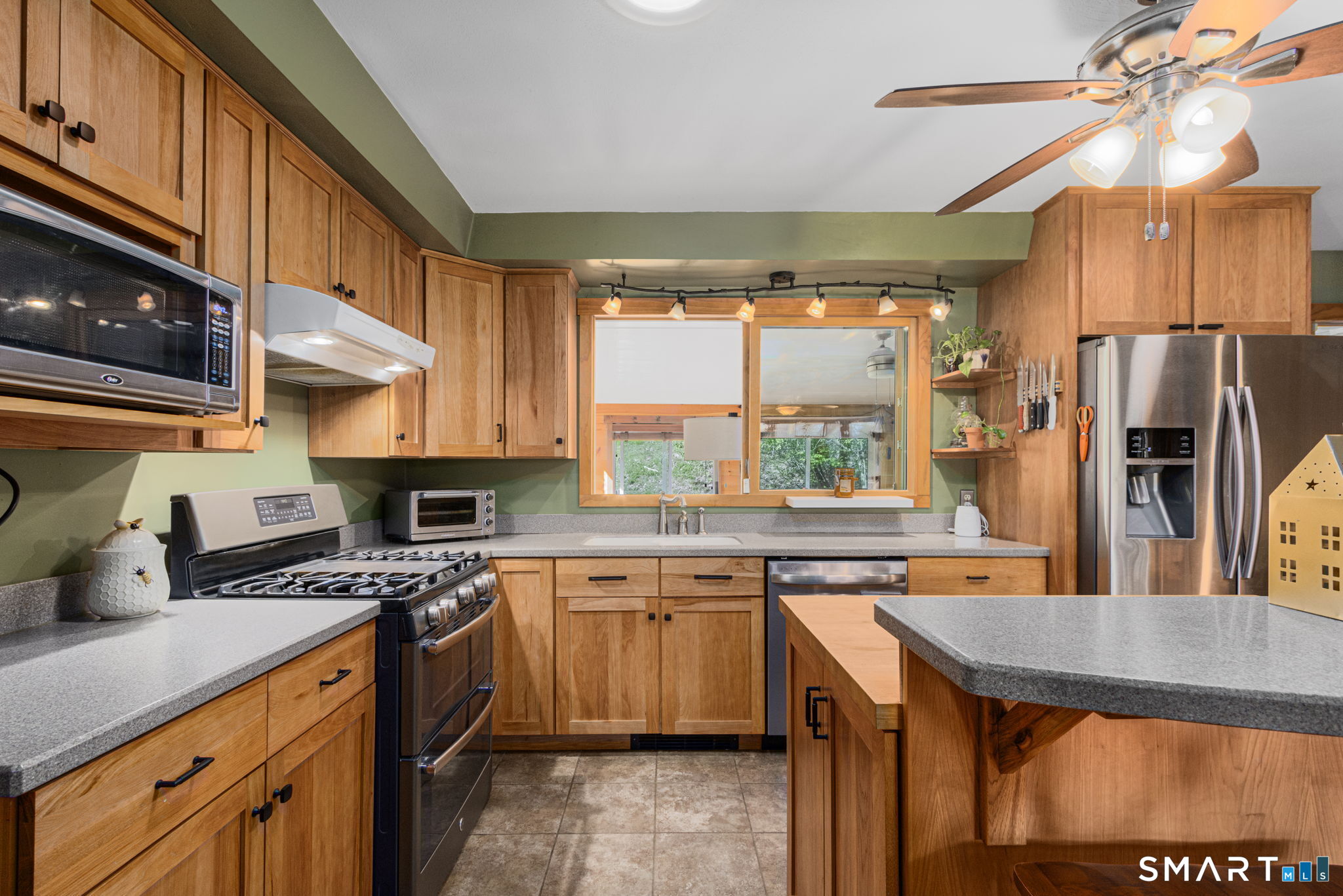 34 Robert Avenue Killingly CT 06239