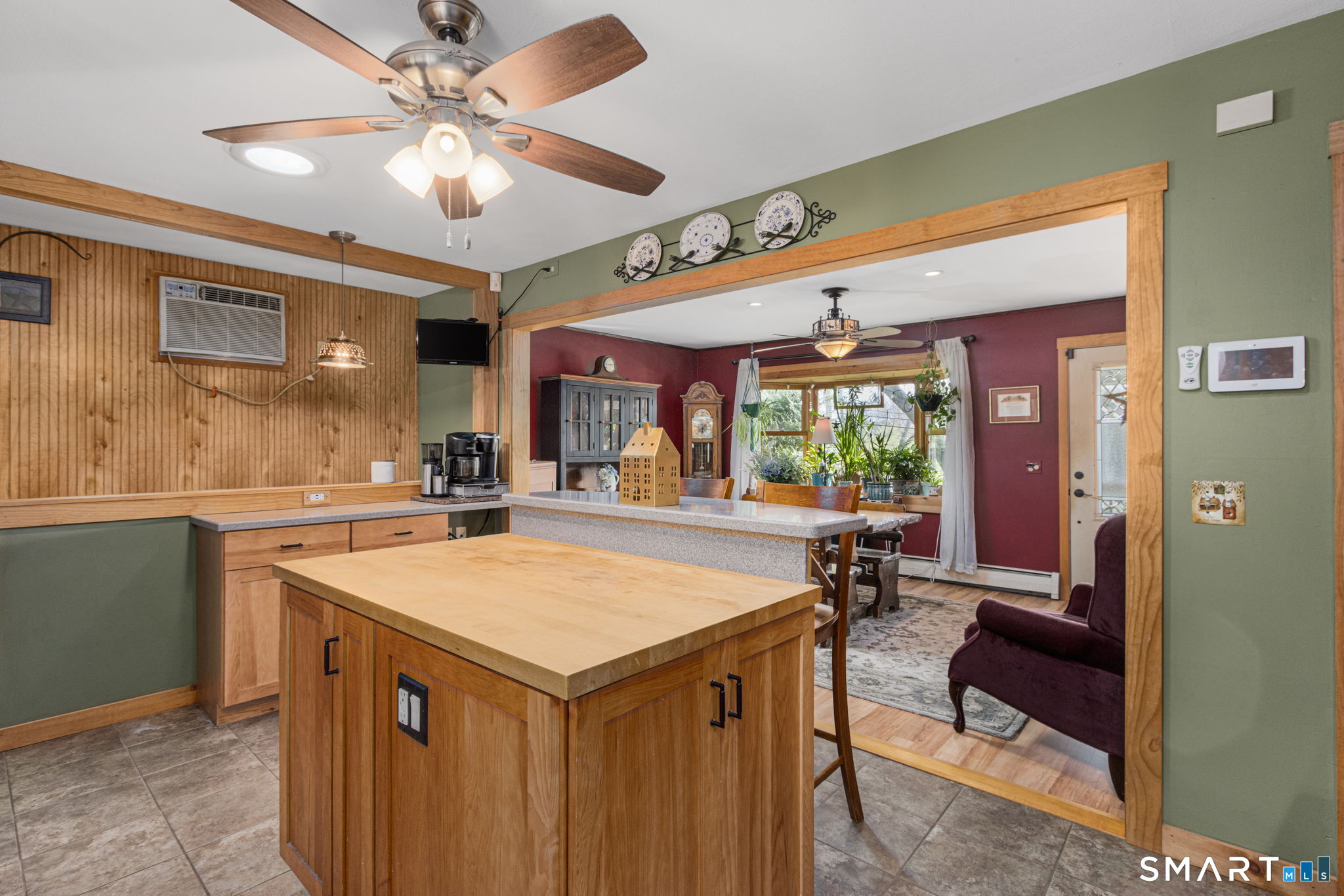 34 Robert Avenue Killingly CT 06239