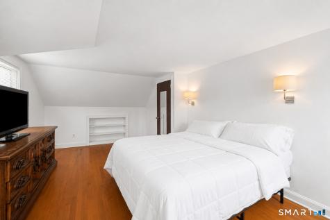 4 Eleanor Road East Hartford CT 06118