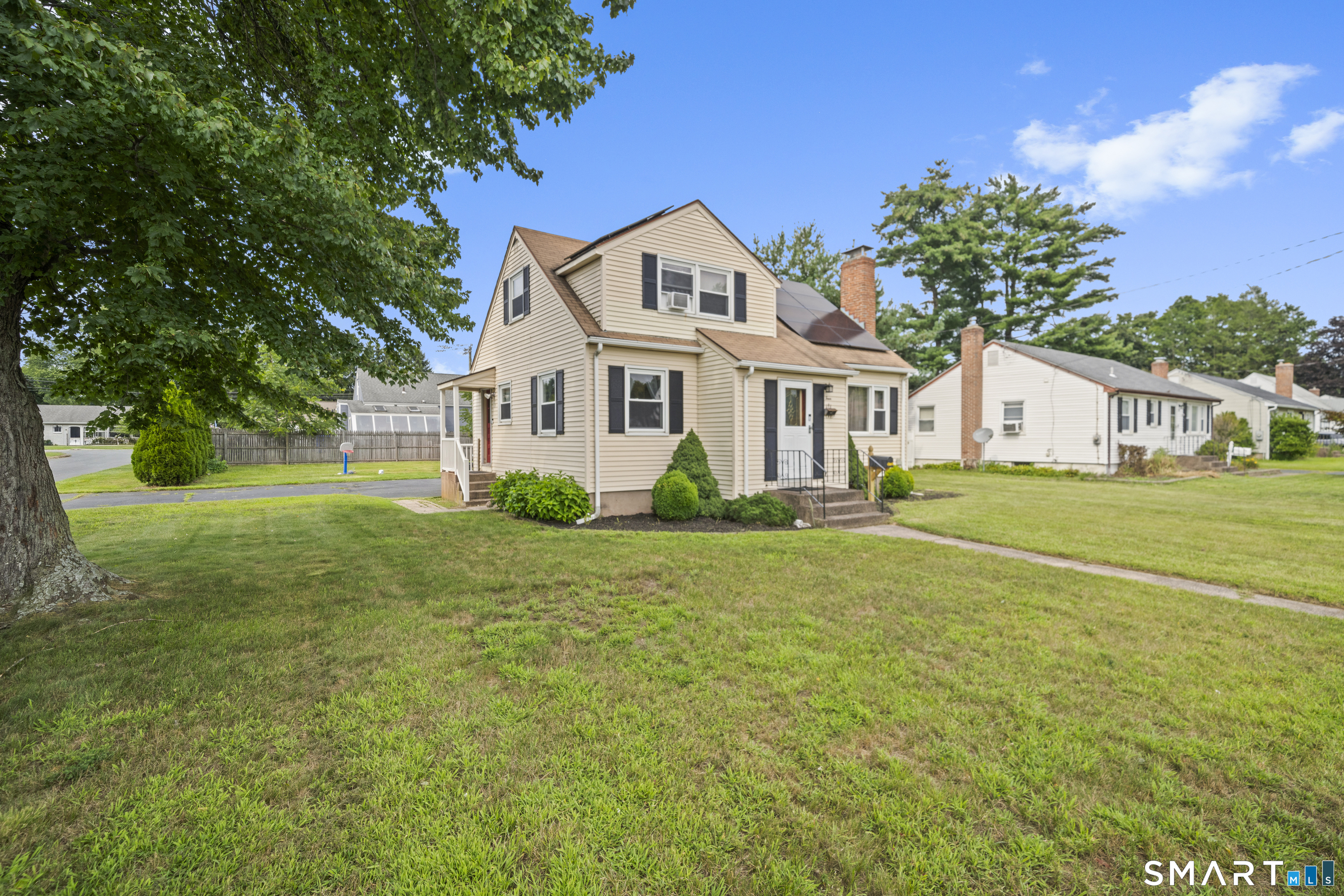 4 Eleanor Road East Hartford CT 06118