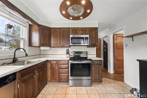 4 Eleanor Road East Hartford CT 06118