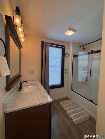 54 Chestnut Street Bristol CT 06010
