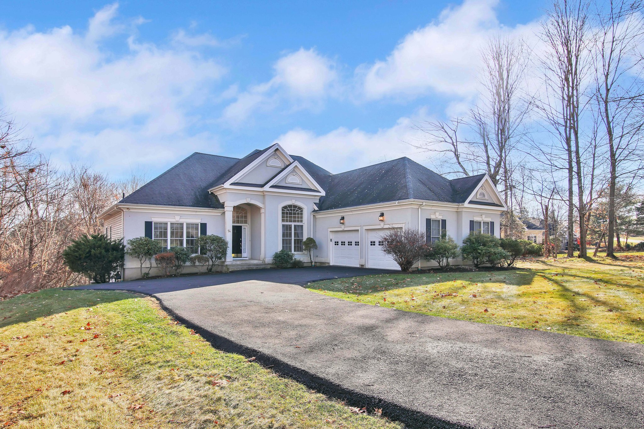 14 Worthington Drive Bloomfield CT 06002