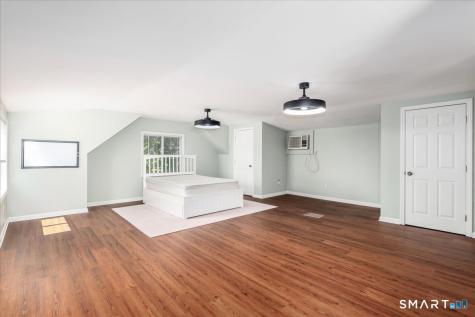 105 Grove Place West Haven CT 06516