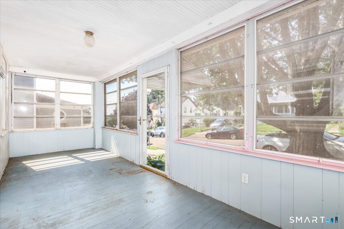 105 Grove Place West Haven CT 06516