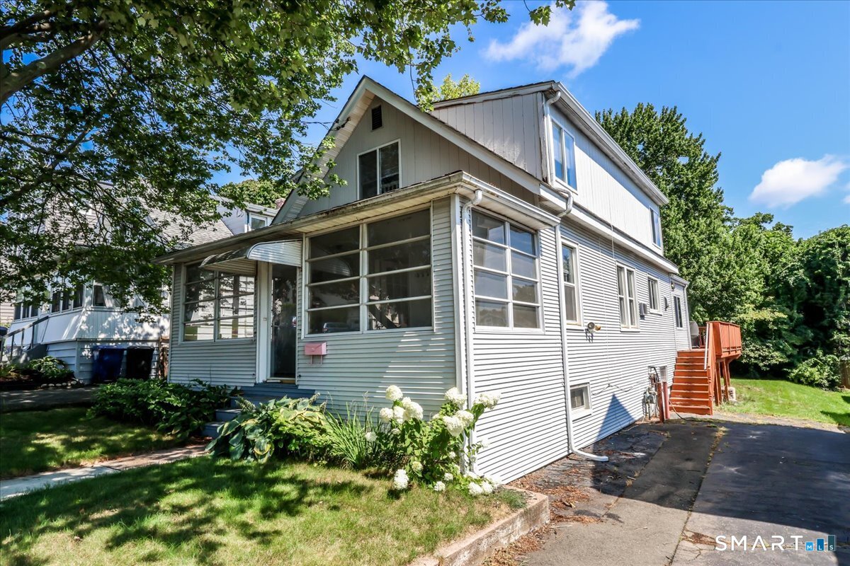 105 Grove Place West Haven CT 06516