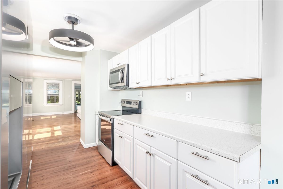 105 Grove Place West Haven CT 06516