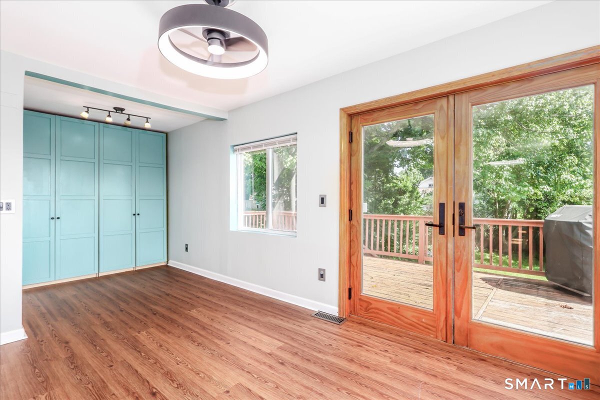 105 Grove Place West Haven CT 06516