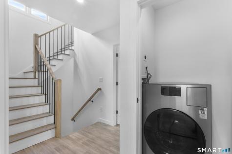 97 Fayerweather Terrace Bridgeport CT 06605