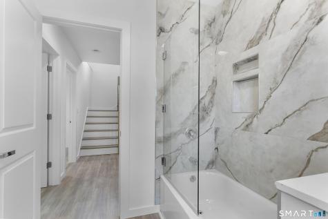 97 Fayerweather Terrace Bridgeport CT 06605