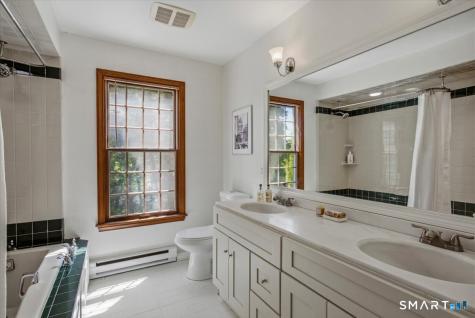 25 Highmeadow Lane Roxbury CT 06783