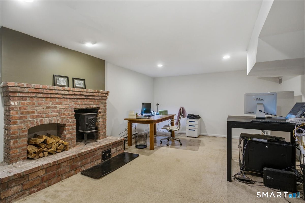 25 Highmeadow Lane Roxbury CT 06783