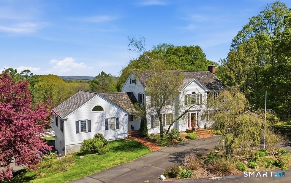25 Highmeadow Lane Roxbury CT 06783