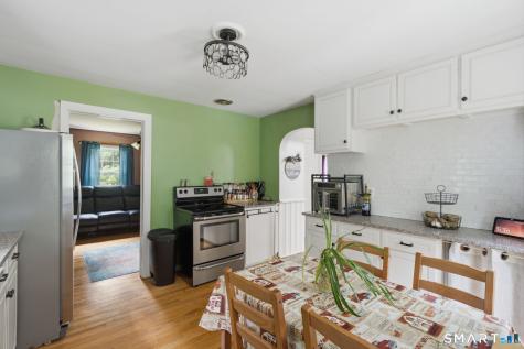 84 Lakeview Avenue Cheshire CT 06410