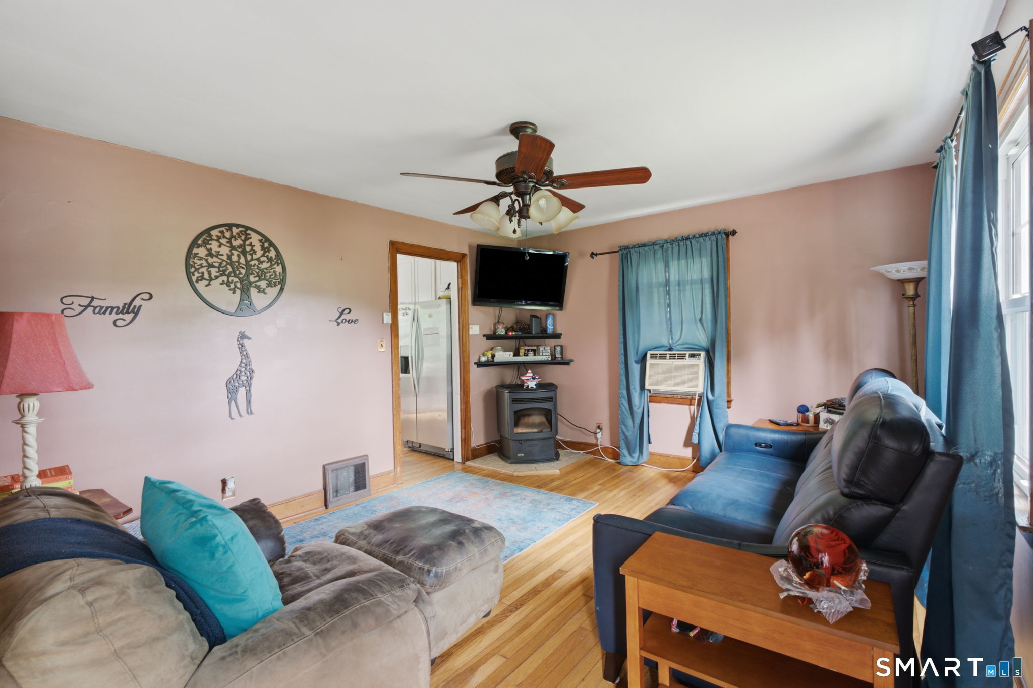 84 Lakeview Avenue Cheshire CT 06410