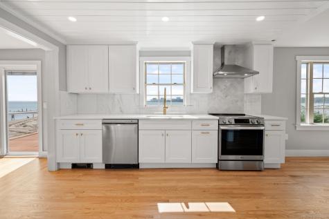 25 Division Street Waterford CT 06385