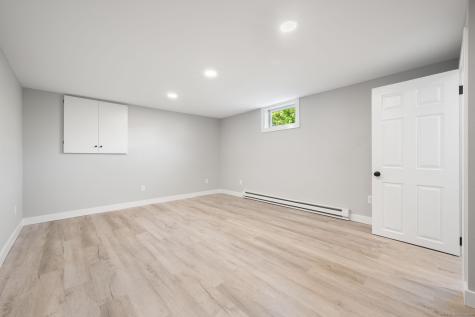 25 Division Street Waterford CT 06385