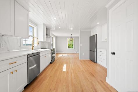 25 Division Street Waterford CT 06385