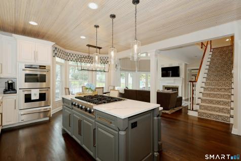 146 Tanton Hill Road Ridgefield CT 06877