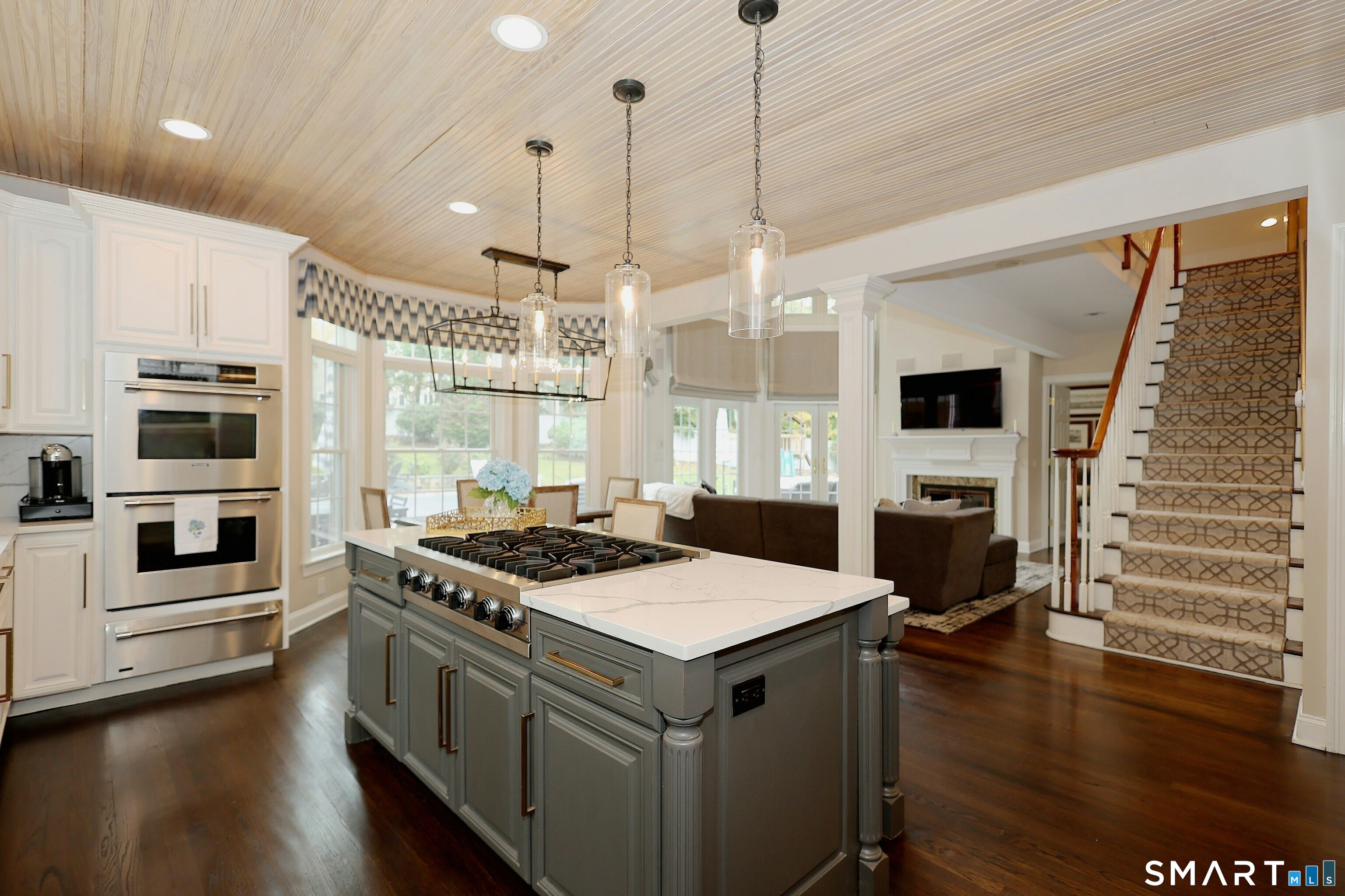 146 Tanton Hill Road Ridgefield CT 06877