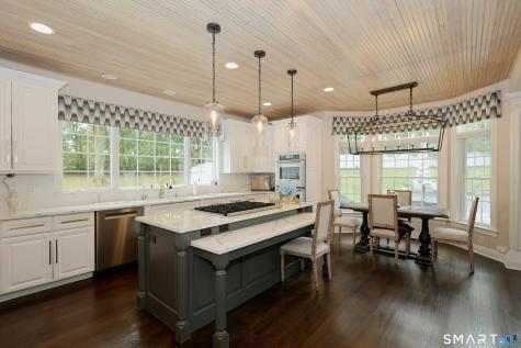 146 Tanton Hill Road Ridgefield CT 06877