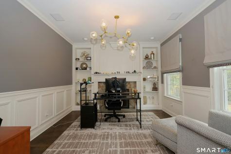 146 Tanton Hill Road Ridgefield CT 06877