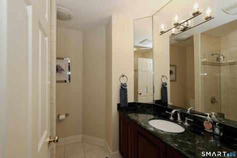 146 Tanton Hill Road Ridgefield CT 06877