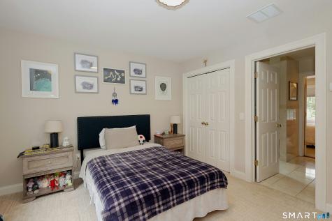 146 Tanton Hill Road Ridgefield CT 06877
